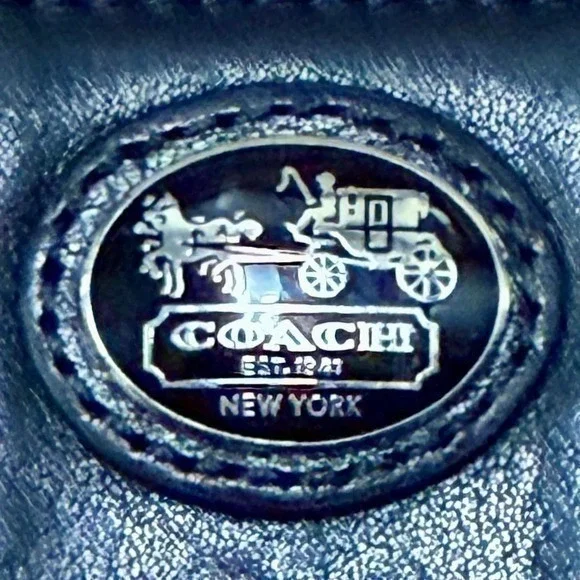 Y2K Coach Horse & Carriage Black Saffiano Leather Medium Wristlet‎ Zip Wallet - Picture 3 of 8
